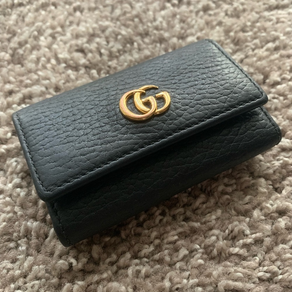 AUTHENTIC GUCCI MARMONT LEATHER KEY CASE